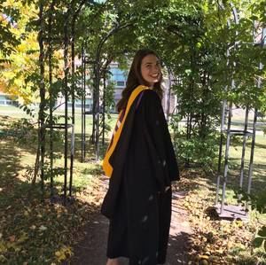 Meet your Posher, Sarah